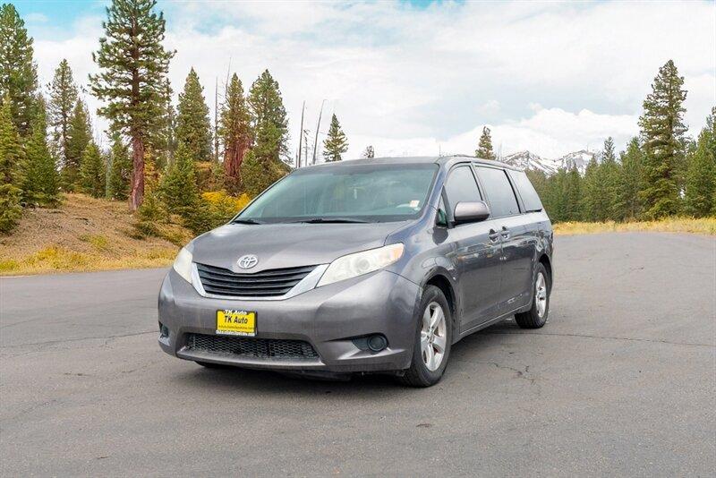 Thumbnail image of 2014 Toyota Sienna at TK AUTO SALES