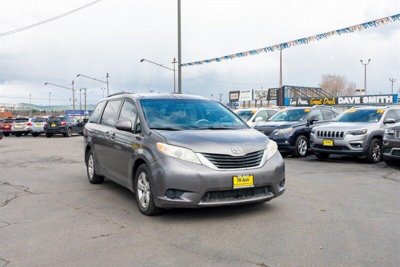 Thumbnail image of 2014 Toyota Sienna at TK AUTO SALES