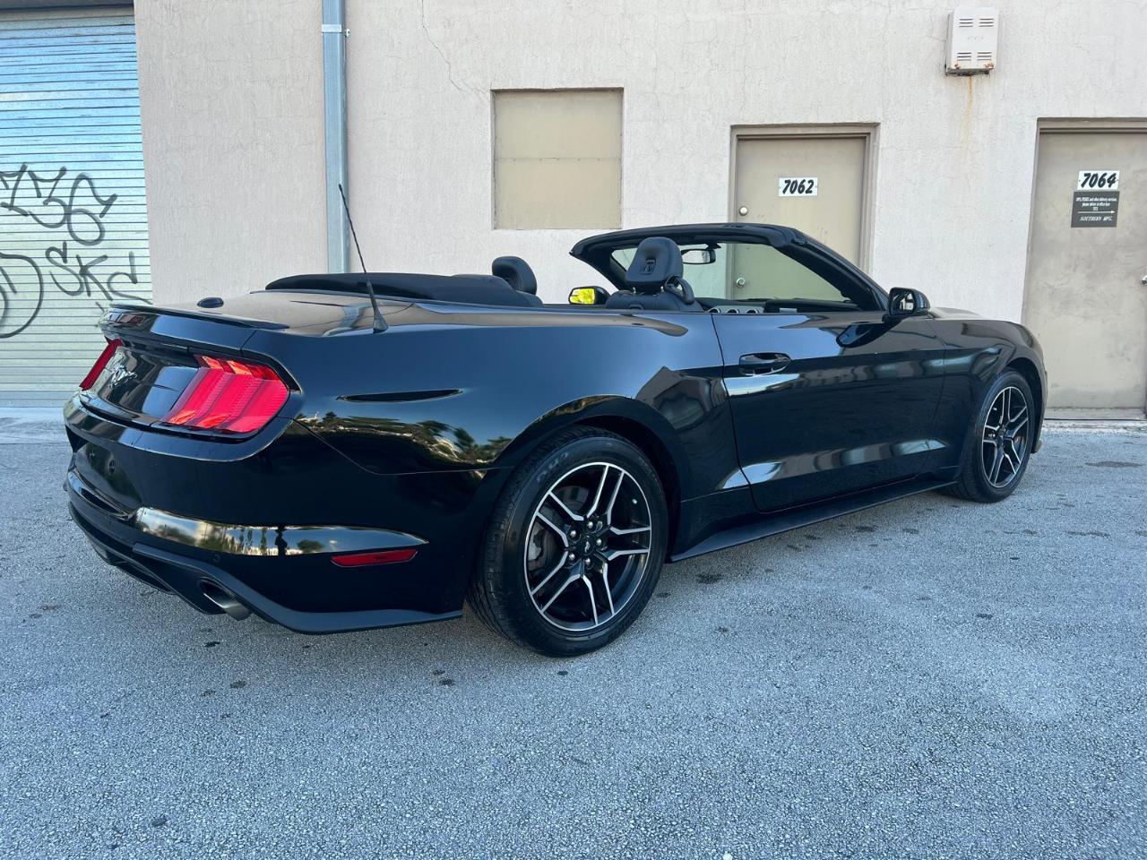 Thumbnail image of 2019 Ford Mustang at Selective Motor Cars
