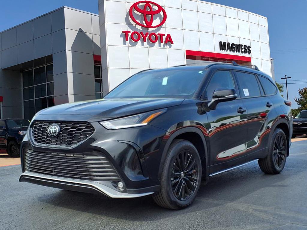 Thumbnail image of 2024 Toyota Highlander at Magness Toyota
