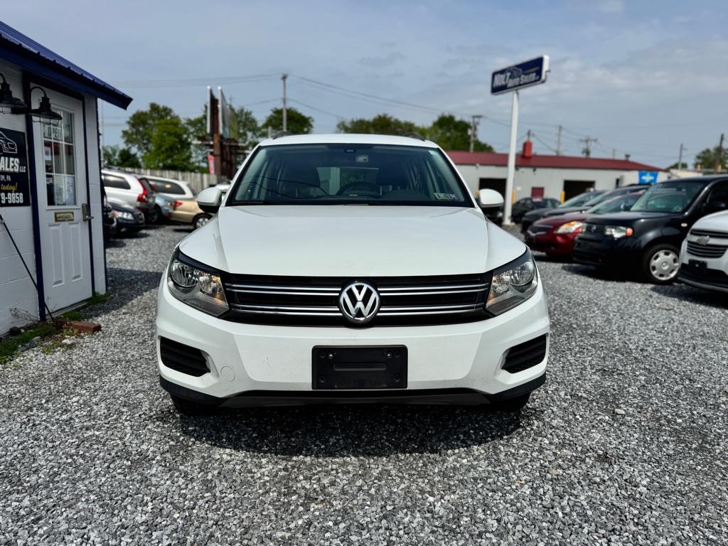 Thumbnail image of 2017 Volkswagen Tiguan at NOLT AUTO SALES LLC