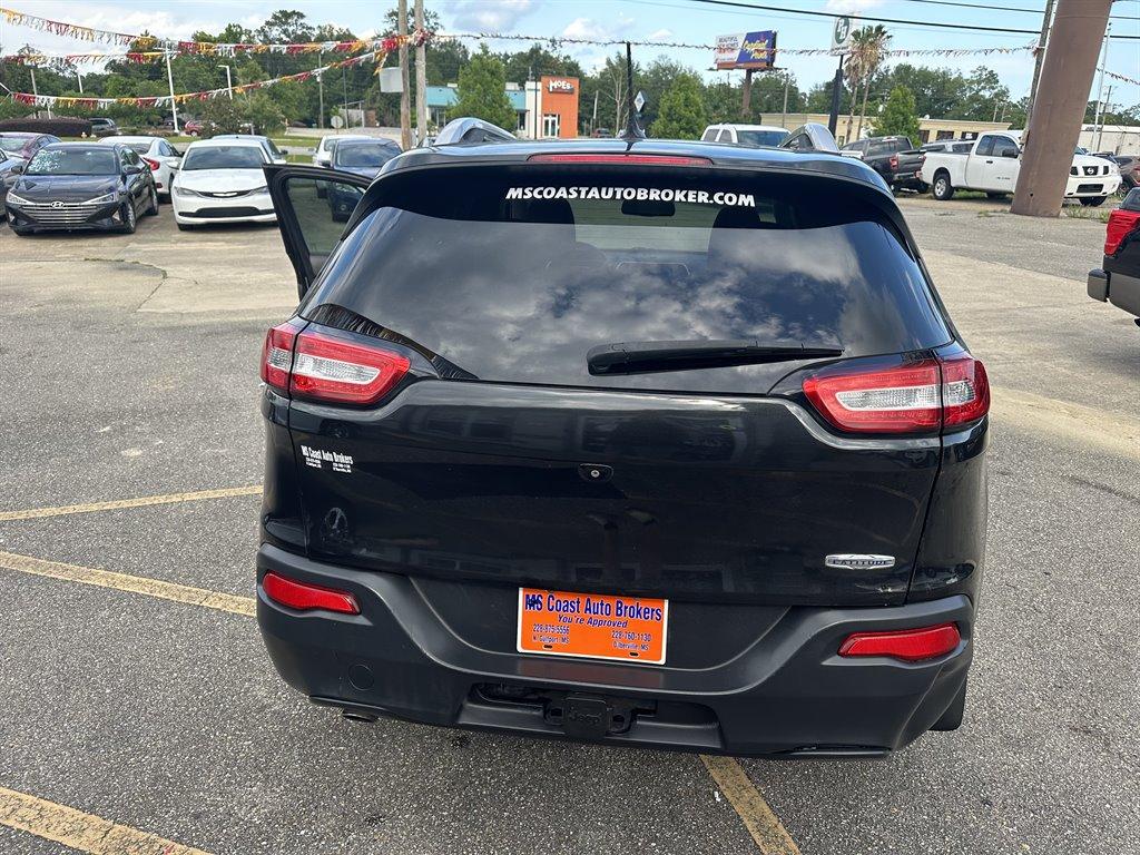 Thumbnail image of 2015 Jeep Cherokee at MS North Store