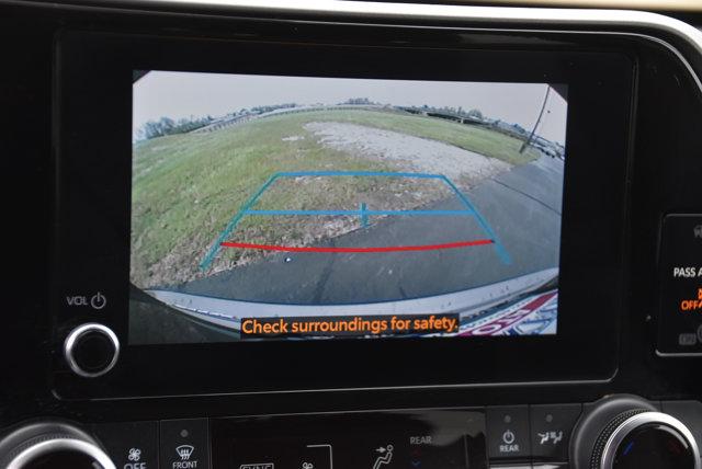 Thumbnail image of 2023 Toyota Highlander at Frankfort Toyota - [New]