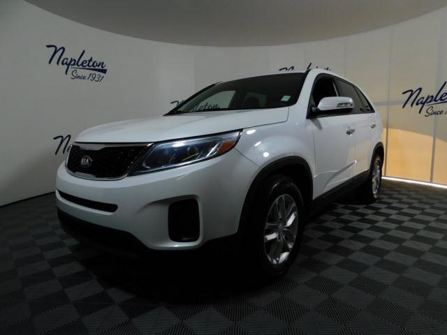 Thumbnail image of 2015 Kia Sorento at Napleton Northlake Kia