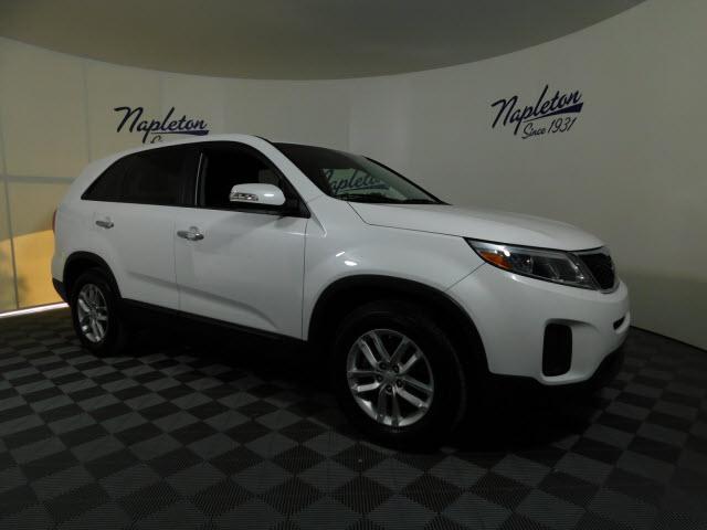 Thumbnail image of 2015 Kia Sorento at Napleton Northlake Kia