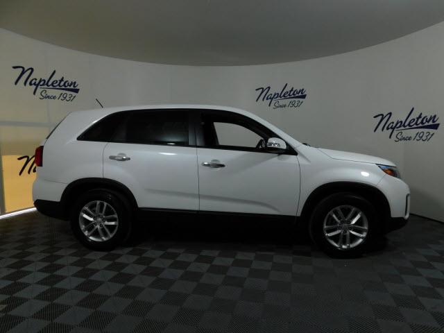 Thumbnail image of 2015 Kia Sorento at Napleton Northlake Kia