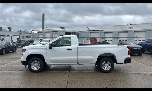 Thumbnail image of 2025 Chevrolet Silverado 1500 at Applegate Chevrolet