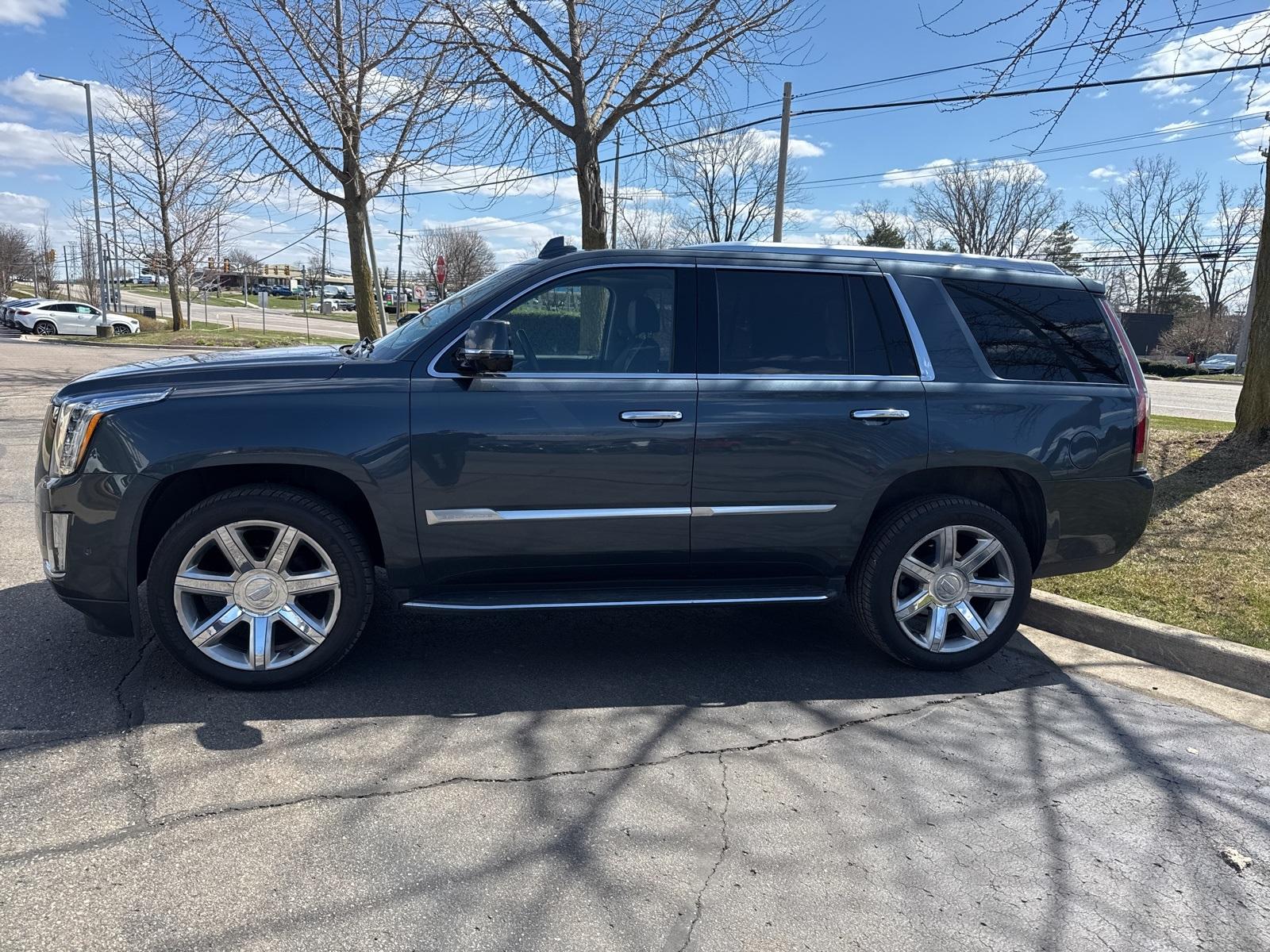 Thumbnail image of 2019 Cadillac Escalade at MercedesBenzOfNovi of Novi, MI