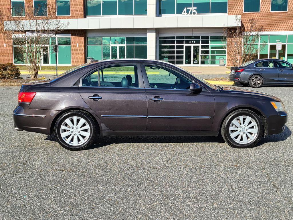 Thumbnail image of 2009 Hyundai SONATA at AJNS AUTO SALES