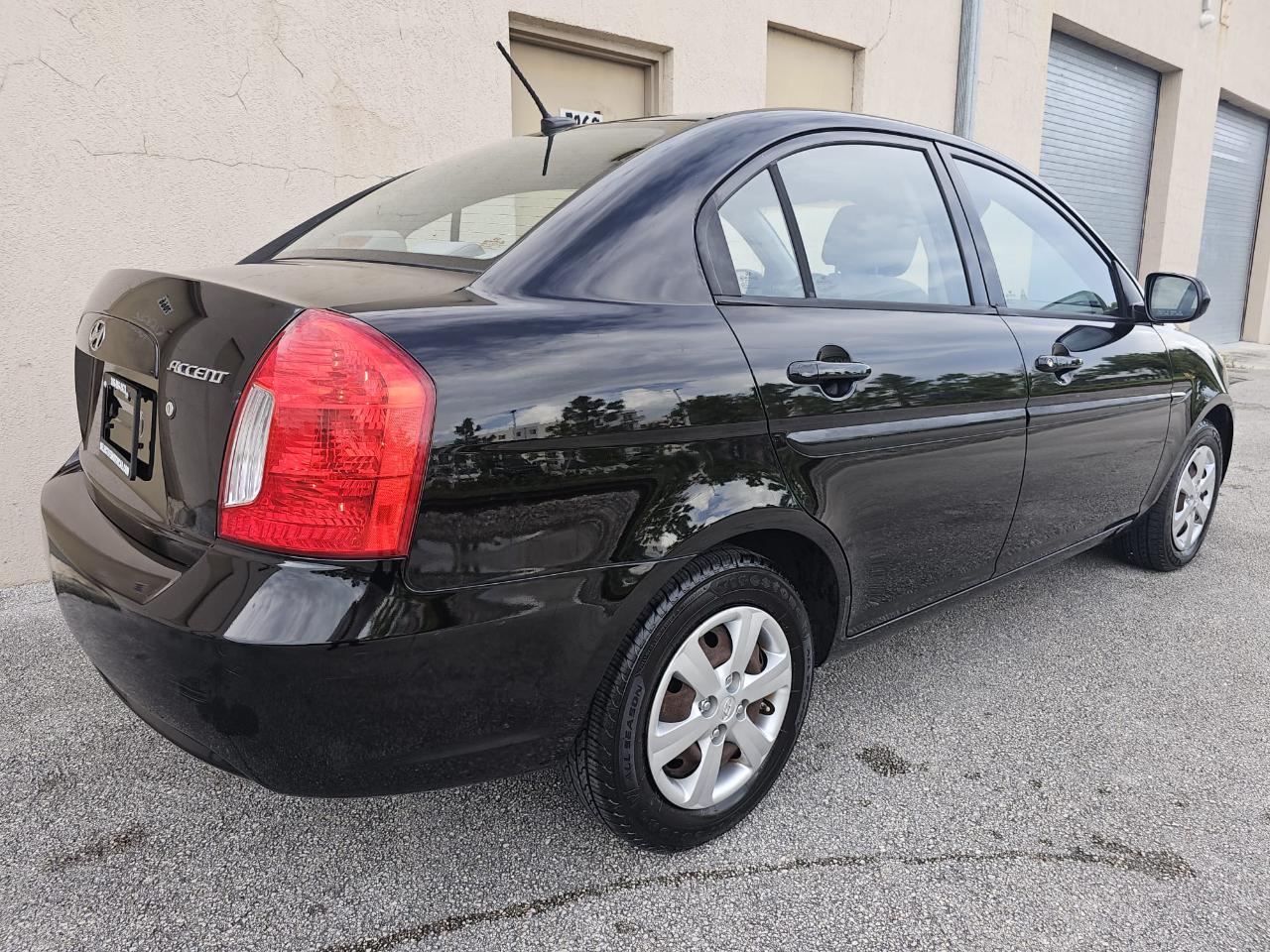 Thumbnail image of 2011 Hyundai Accent at Selective Motor Cars