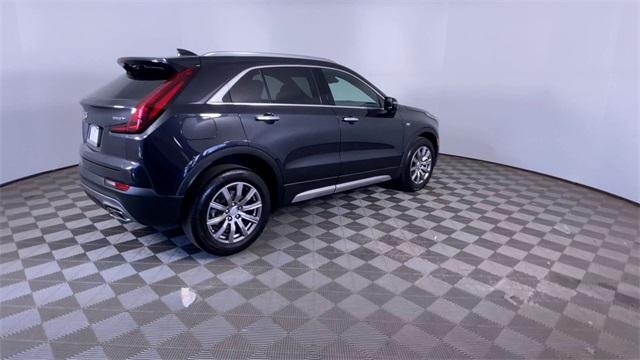 Thumbnail image of 2022 Cadillac XT4 at Jim Riehl's Friendly Honda
