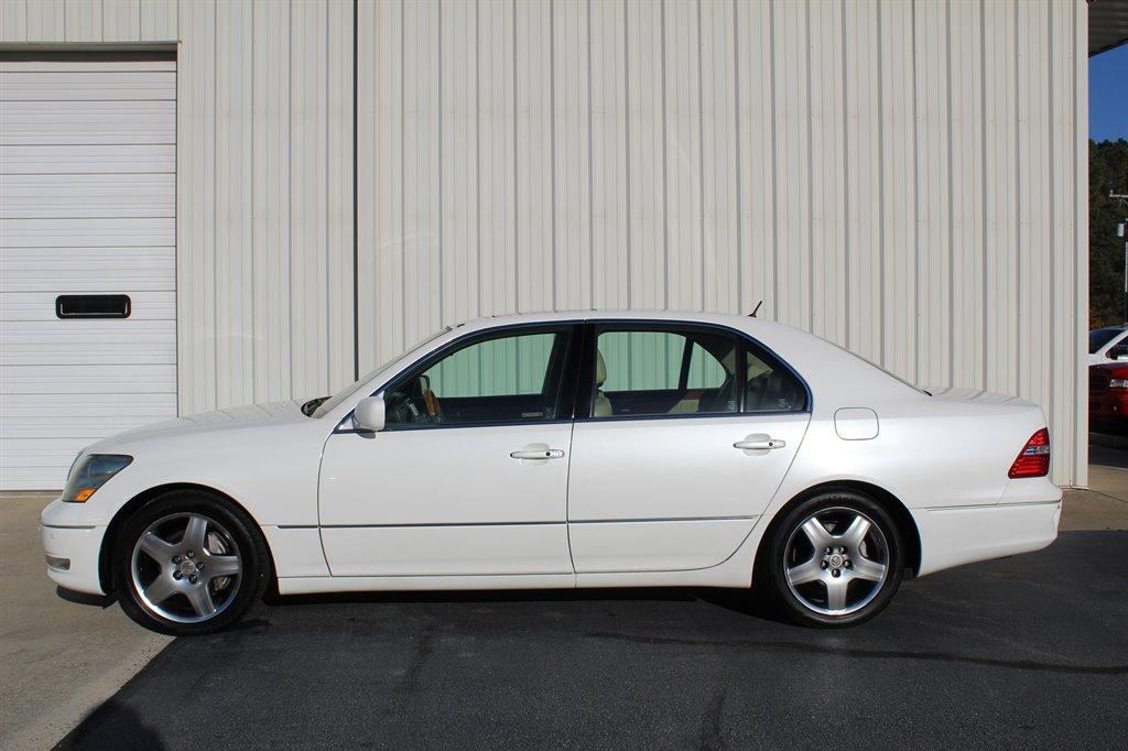 Thumbnail image of 2006 Lexus LS 430 at Motors On Main
