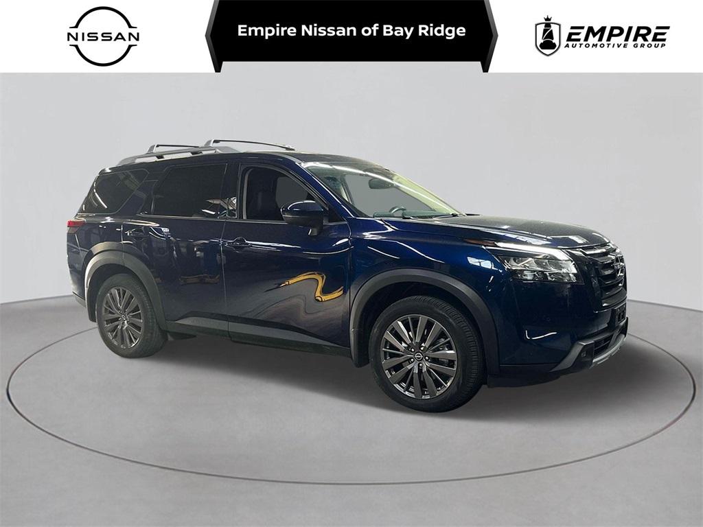 Thumbnail image of 2022 Nissan Pathfinder at Empire Nissan of Bay Ridge