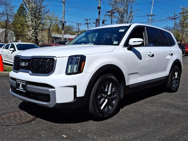 Thumbnail image of 2023 Kia Telluride at Kia of Englewood