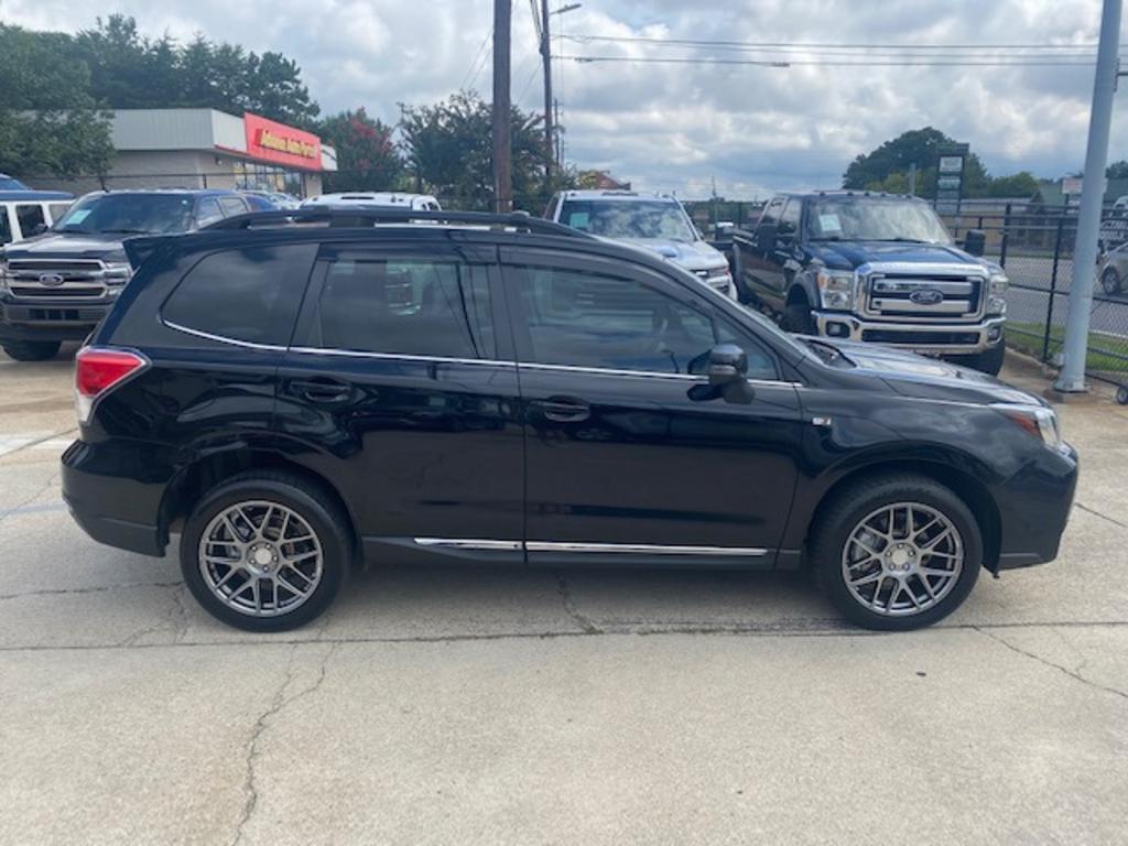 Thumbnail image of 2017 Subaru Forester at Chesser Automotive LLC