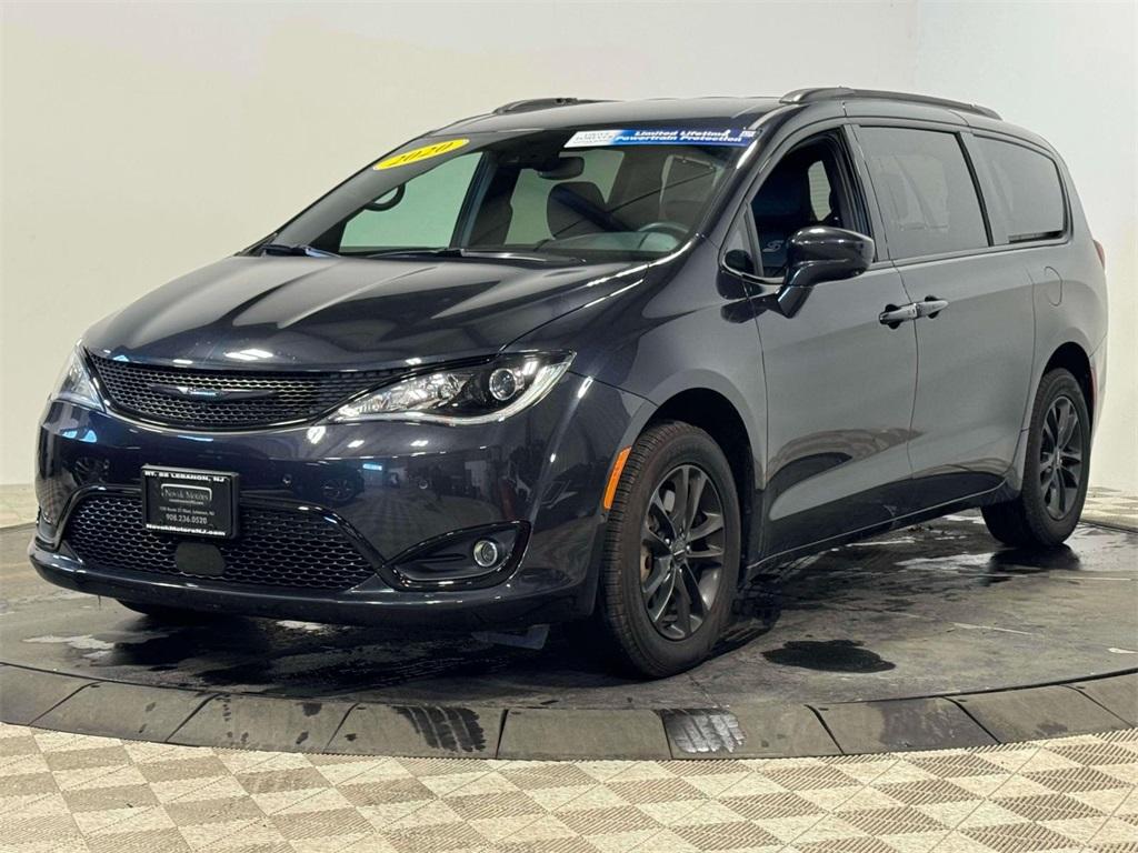 Thumbnail image of 2020 Chrysler Pacifica at Novak Motors NJ