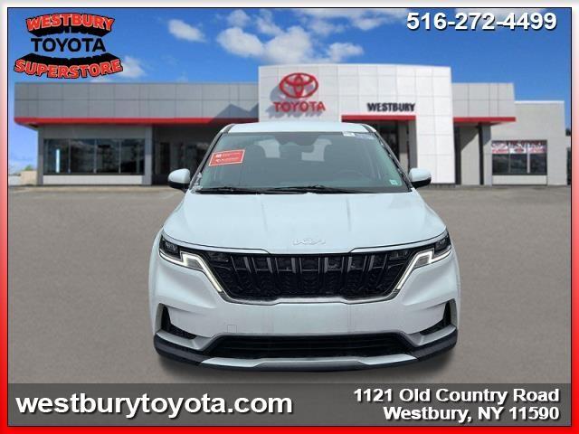 Thumbnail image of 2024 Kia Carnival at Westbury Toyota Scion