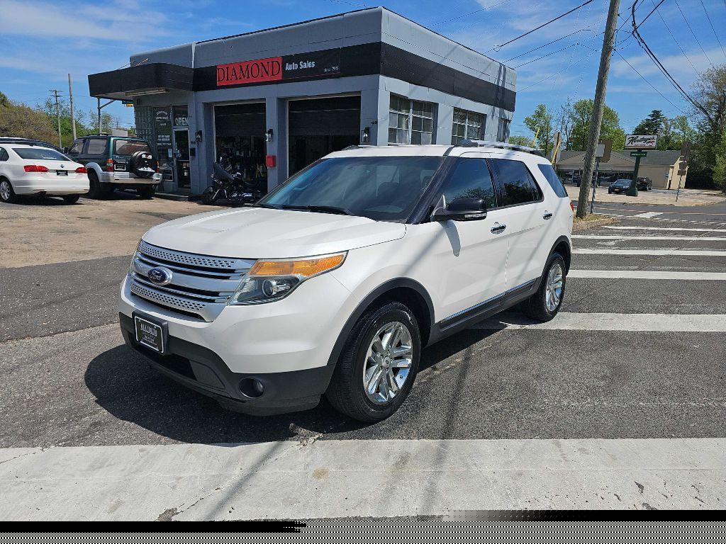 Thumbnail image of 2014 Ford Explorer at DIAMOND AUTO SALES