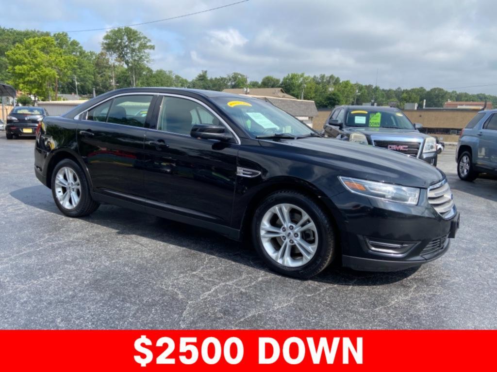 Thumbnail image of 2016 Ford Taurus at World Wide Auto Sales Inc.