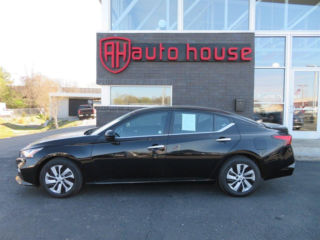 Thumbnail image of 2021 Nissan Altima at Auto House INC