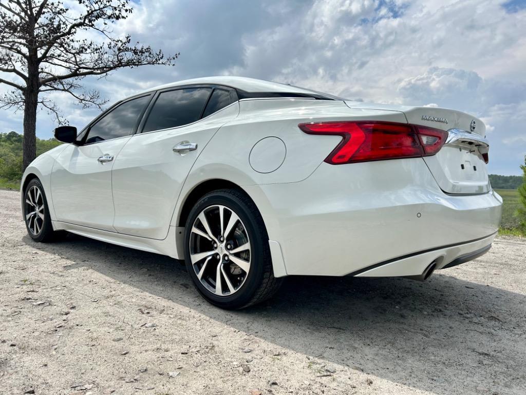 Thumbnail image of 2016 Nissan Maxima at Carolina Auto Outlet
