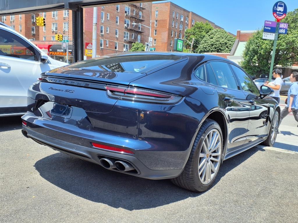 Thumbnail image of 2019 Porsche Panamera at Silverline Auto Group