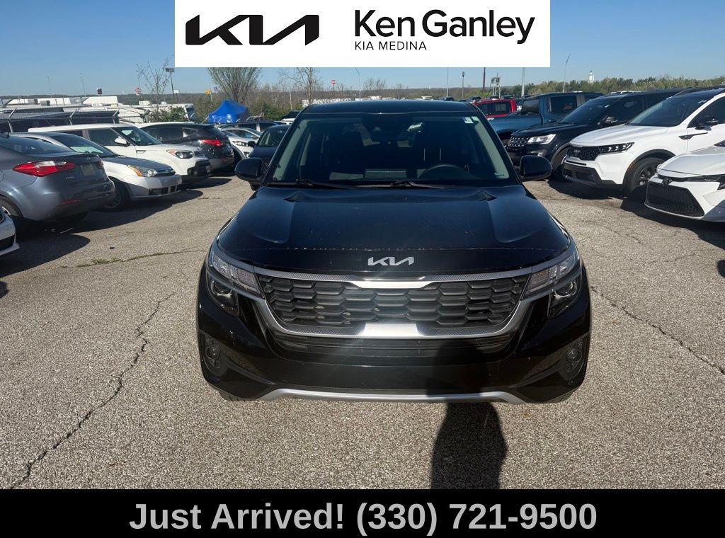 Thumbnail image of 2022 Kia Seltos at Ken Ganley Kia Medina