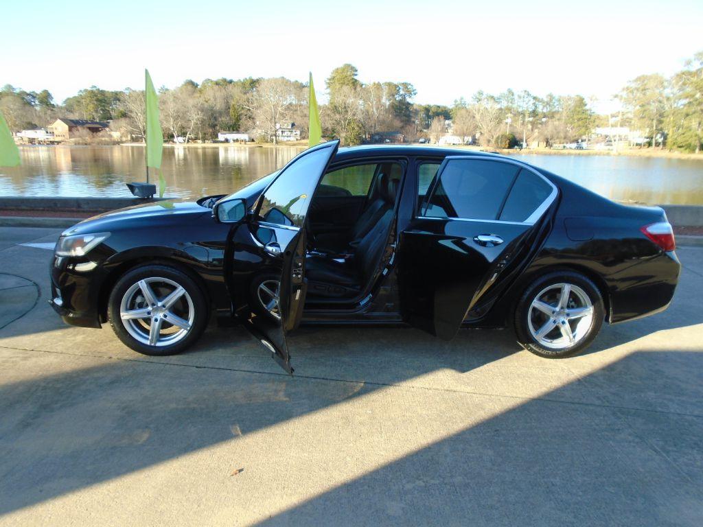Thumbnail image of 2014 Honda Accord at LAKE CARROLL AUTO SALES