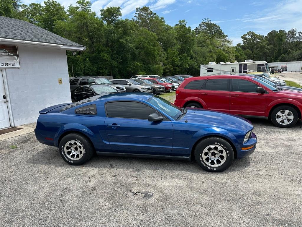 Thumbnail image of 2008 Ford Mustang at PREMIER AUTO & CAR CENTER