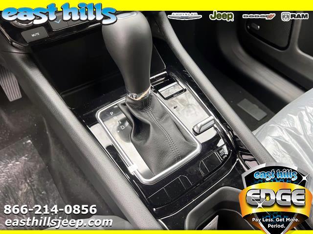 Thumbnail image of 2025 Jeep Compass at East Hills Chrysler Jeep Dodge