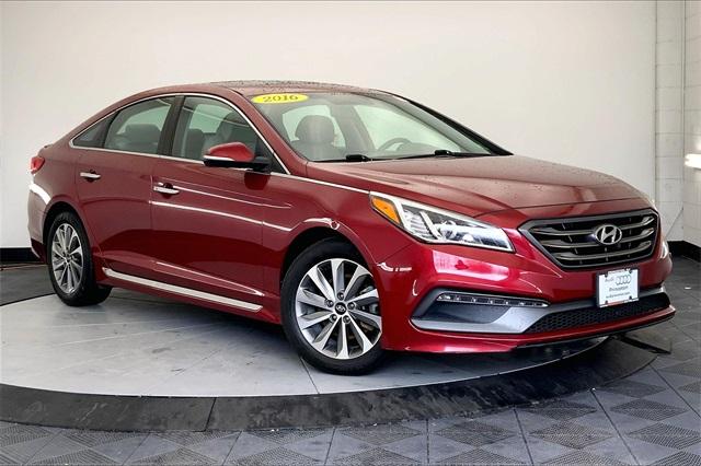 Thumbnail image of 2016 Hyundai SONATA at Audi Volkswagen Princeton