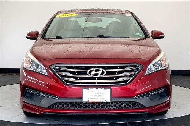 Thumbnail image of 2016 Hyundai SONATA at Audi Volkswagen Princeton