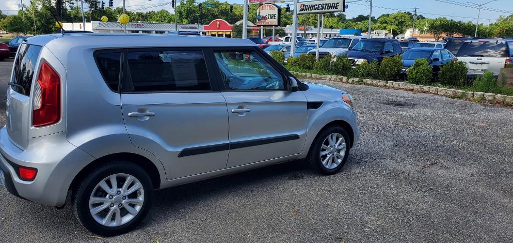 Thumbnail image of 2013 Kia Soul at Suncoast Auto Sales