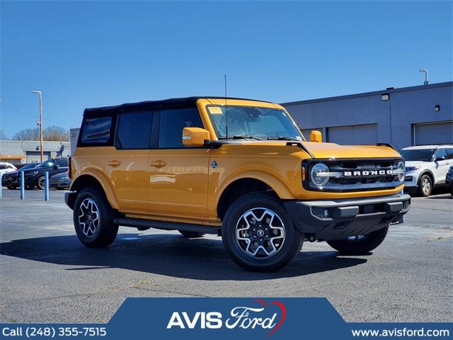 Thumbnail image of 2022 Ford Bronco at Avis Ford
