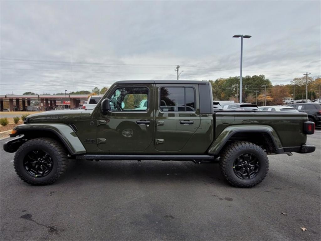 Thumbnail image of 2023 Jeep Gladiator at Five Star Gwinnett Dodge