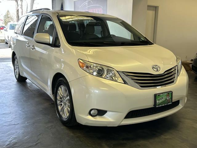 Thumbnail image of 2017 Toyota Sienna at Certified Headquarters