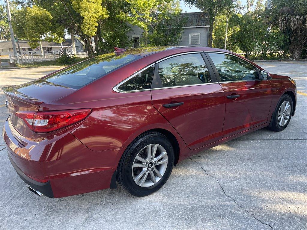 Thumbnail image of 2016 Hyundai SONATA at Sign & Drive Motors