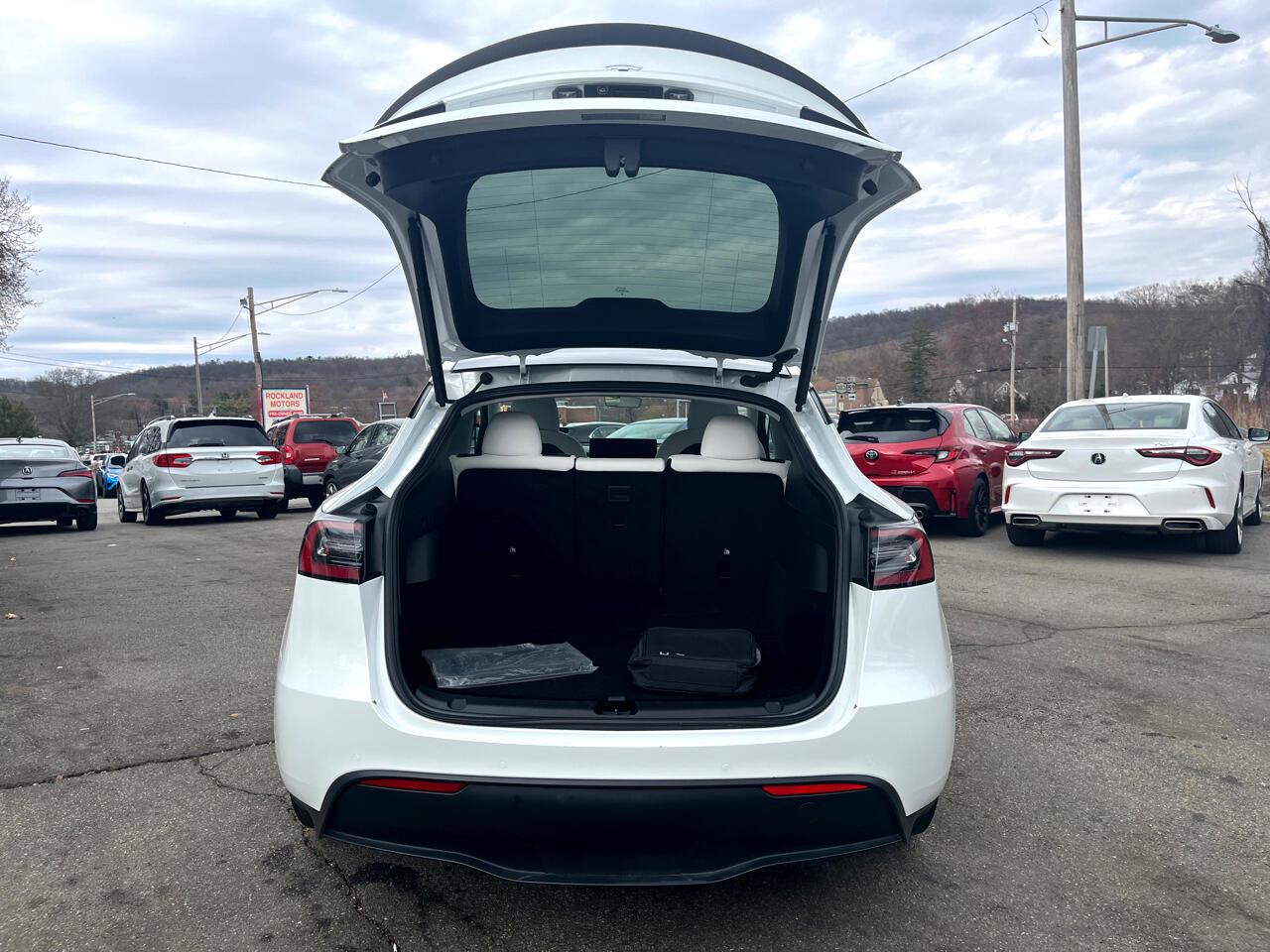 Thumbnail image of 2021 Tesla Model Y at Rockland Motors