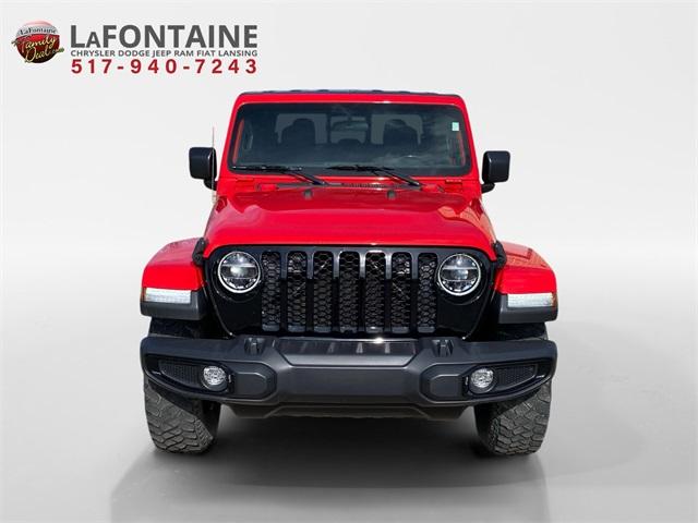 Thumbnail image of 2021 Jeep Gladiator at LaFontaine Chrysler Dodge Jeep Ram Fiat of Lansing