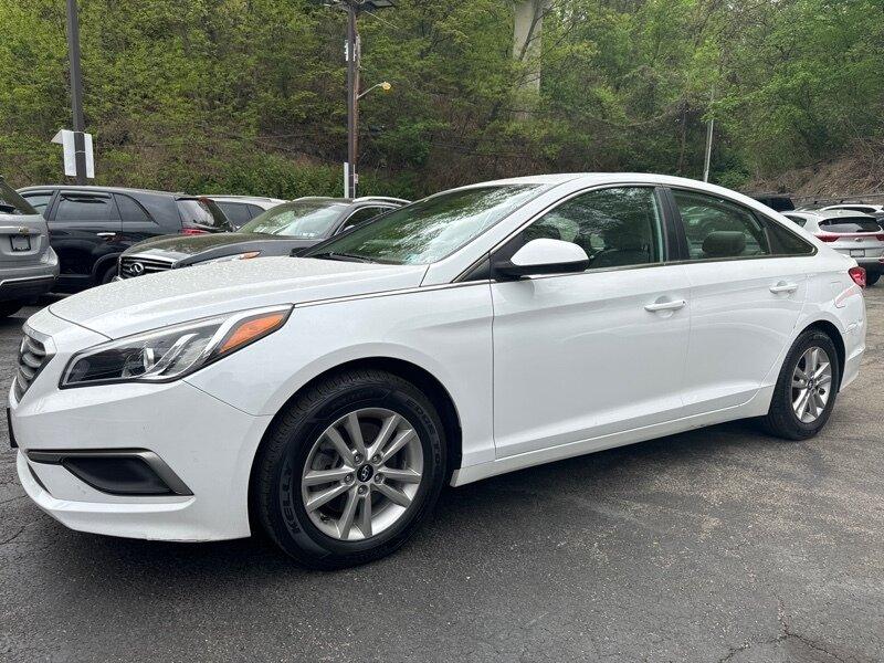 Thumbnail image of 2017 Hyundai SONATA at Knight Motors, LP