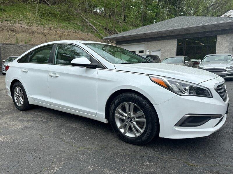 Thumbnail image of 2017 Hyundai SONATA at Knight Motors, LP