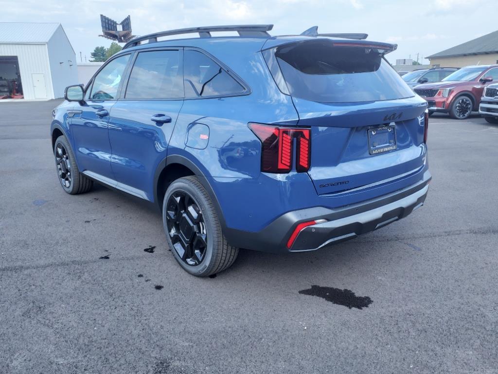 Thumbnail image of 2025 Kia Sorento at Lou Fusz Kia Of Terra Haute