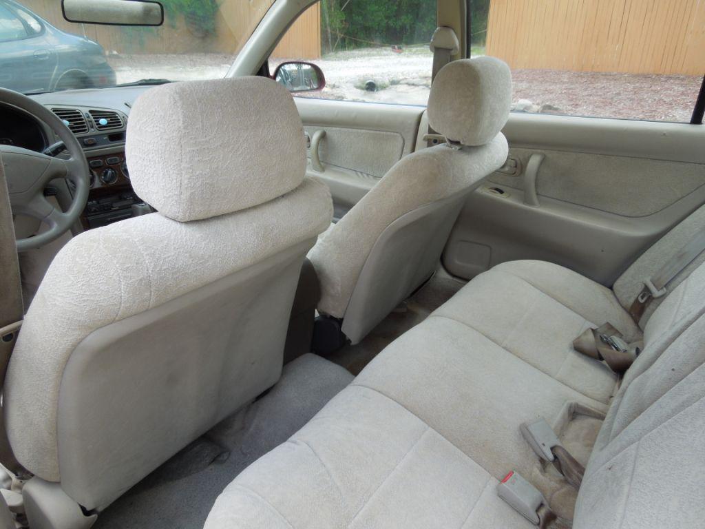 Thumbnail image of 1997 Mitsubishi Galant at Metro Motor Sales INC
