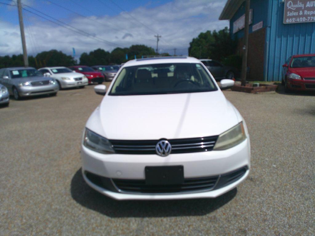 Thumbnail image of 2013 Volkswagen Jetta at OB AUTO, LLC