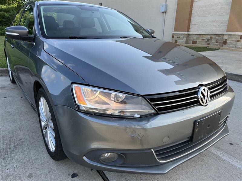 Thumbnail image of 2013 Volkswagen Jetta at Amazing Motor Cars