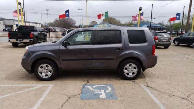 Thumbnail image of 2015 Honda Pilot at Gigante Auto Group Llc