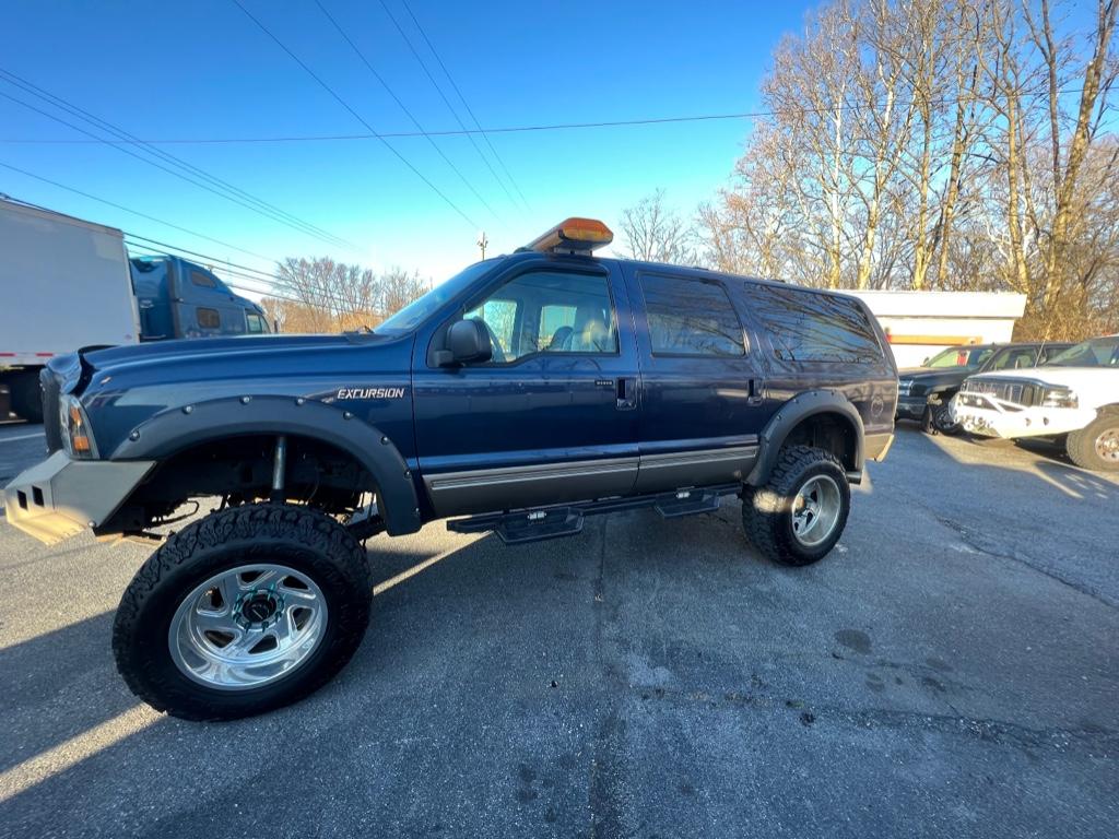 Thumbnail image of 2004 Ford Excursion at APEX Auto Exchange Llc