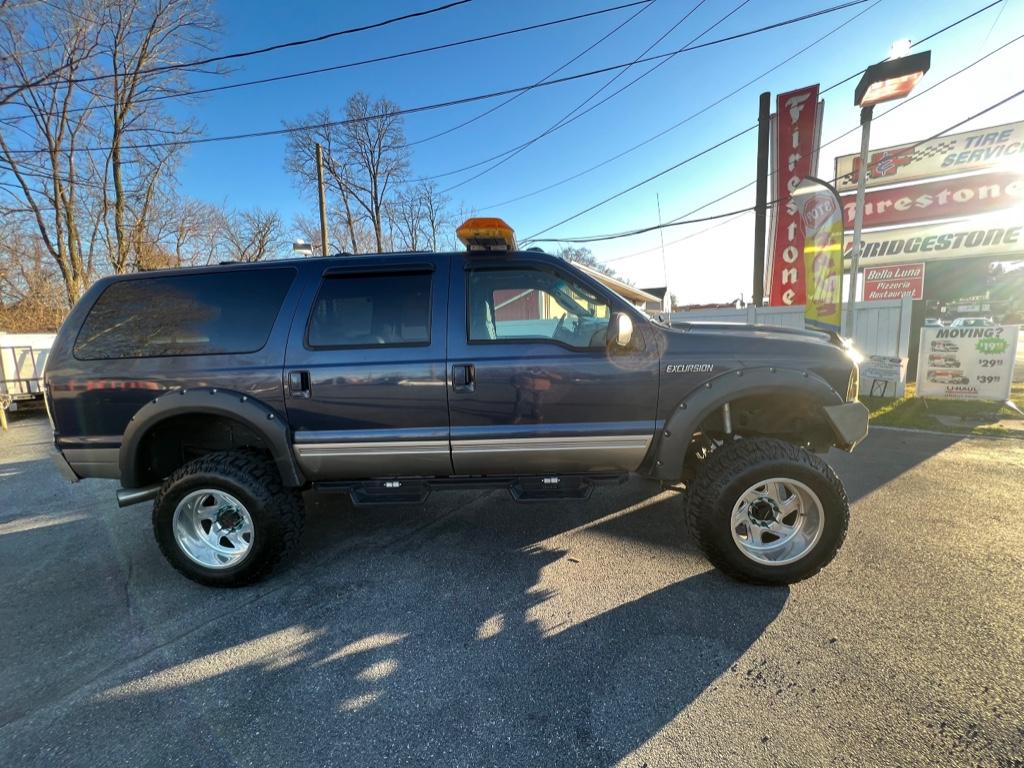 Thumbnail image of 2004 Ford Excursion at APEX Auto Exchange Llc