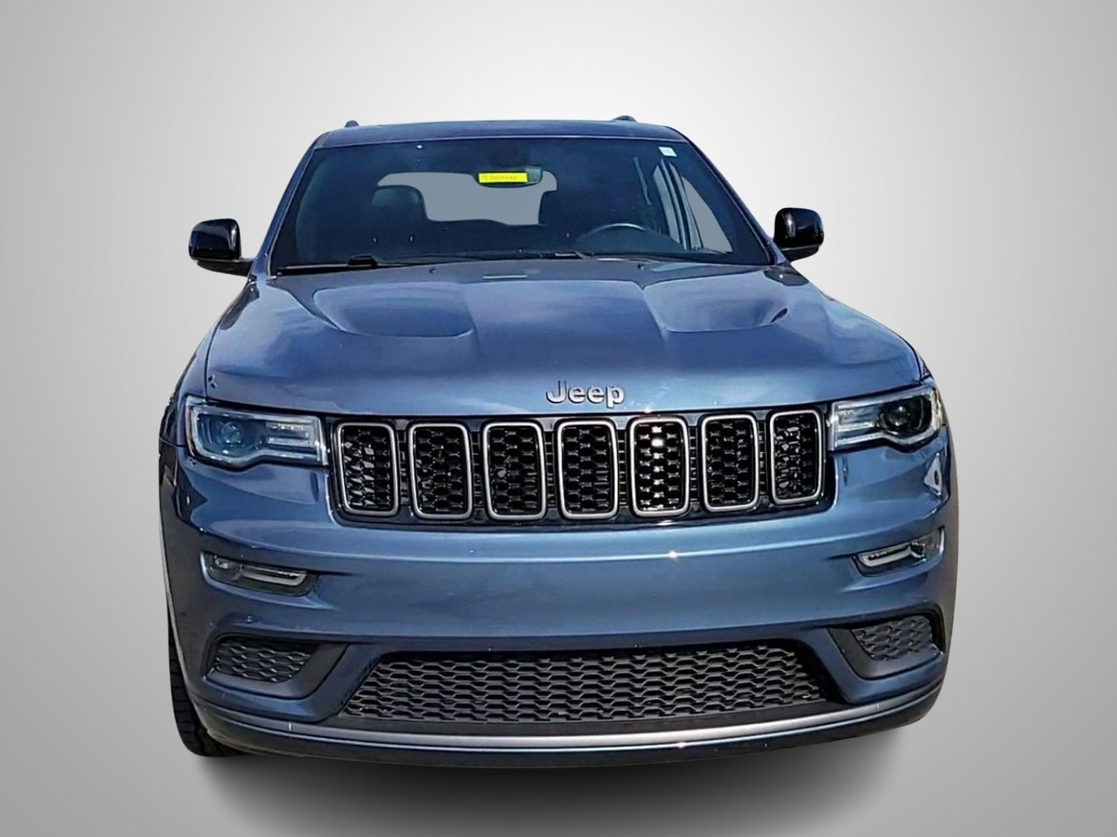 Thumbnail image of 2020 Jeep Grand Cherokee at R and R Auto Group