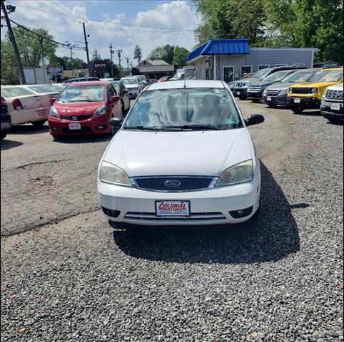 Thumbnail image of 2007 Ford Focus at Colonial Motors